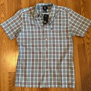 Quicksilver Men’s Small Button Down Short Sleeve